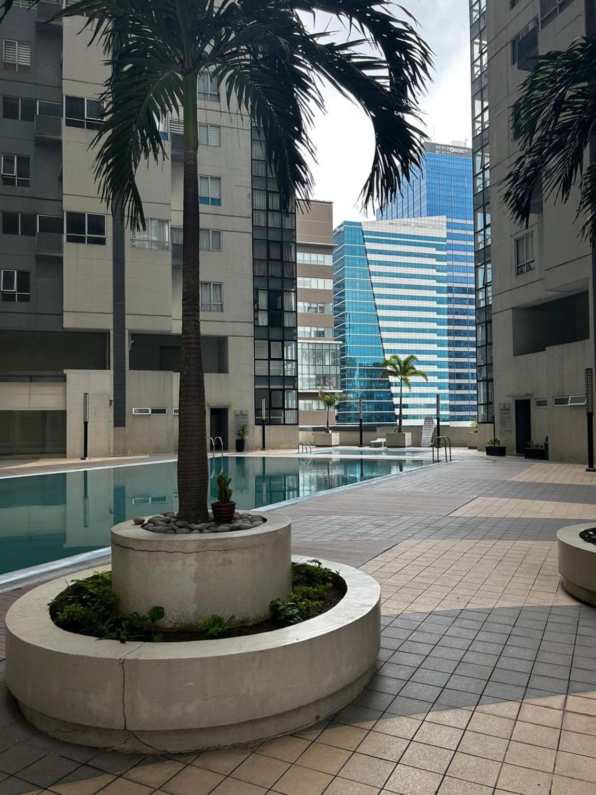Oasis Regency @ Fort Victoria Bgc 따구익 외부 사진