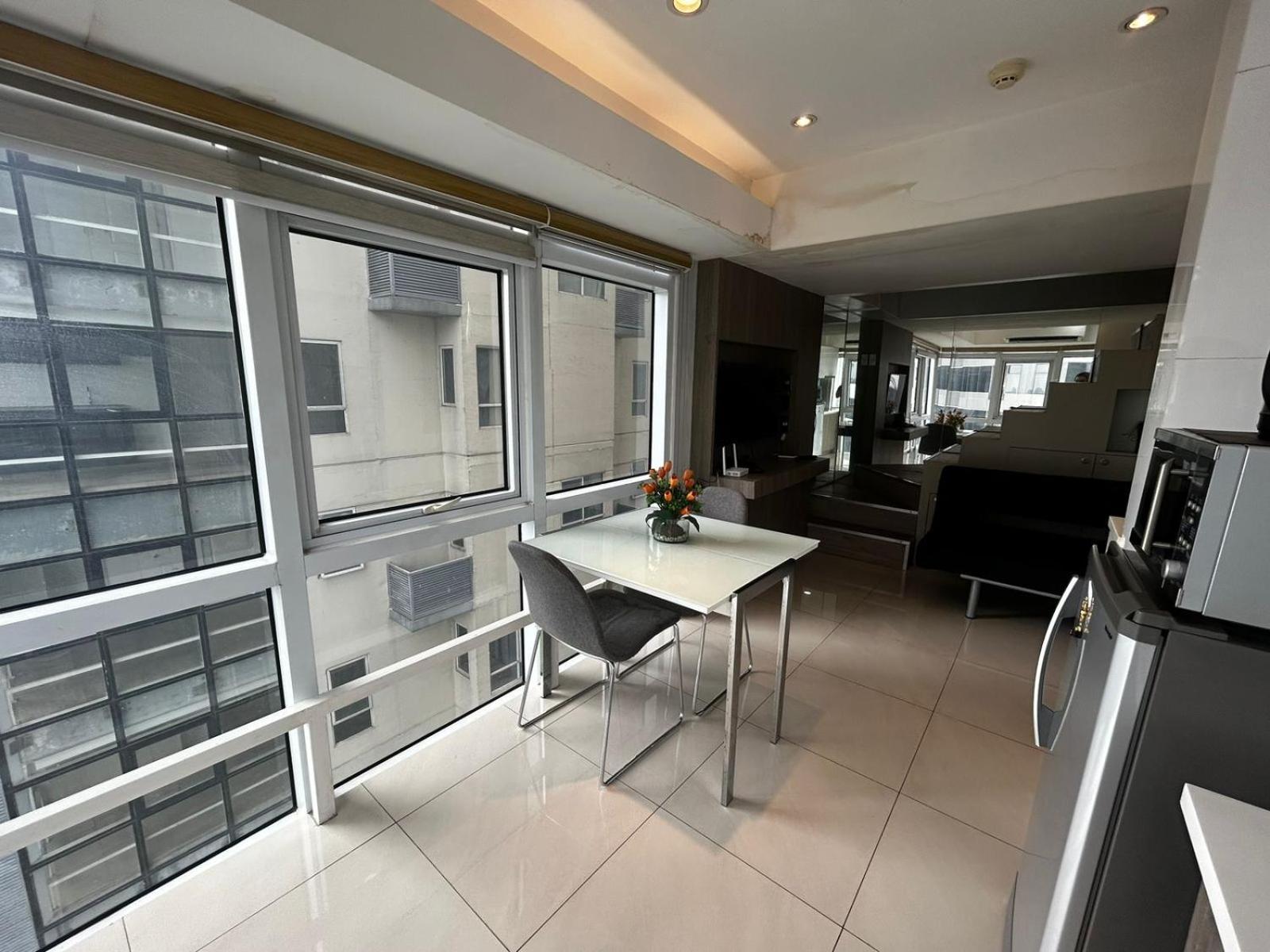 Oasis Regency @ Fort Victoria Bgc 따구익 외부 사진