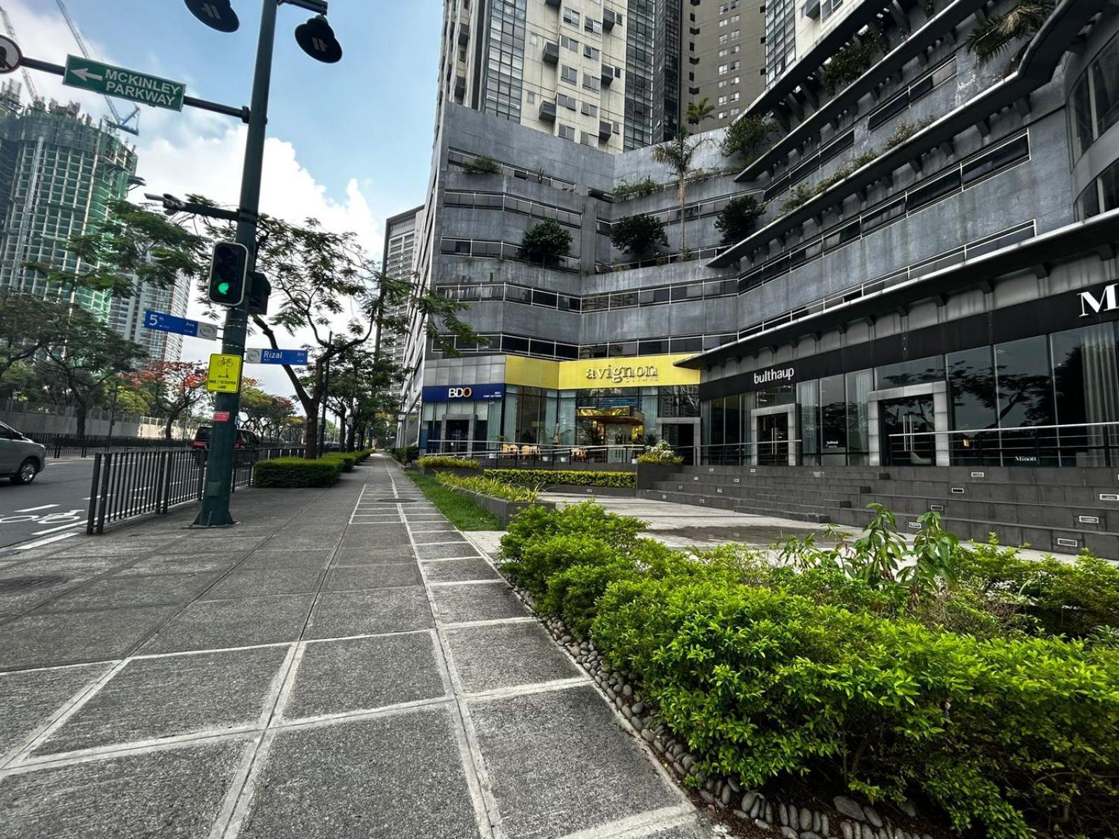Oasis Regency @ Fort Victoria Bgc 따구익 외부 사진