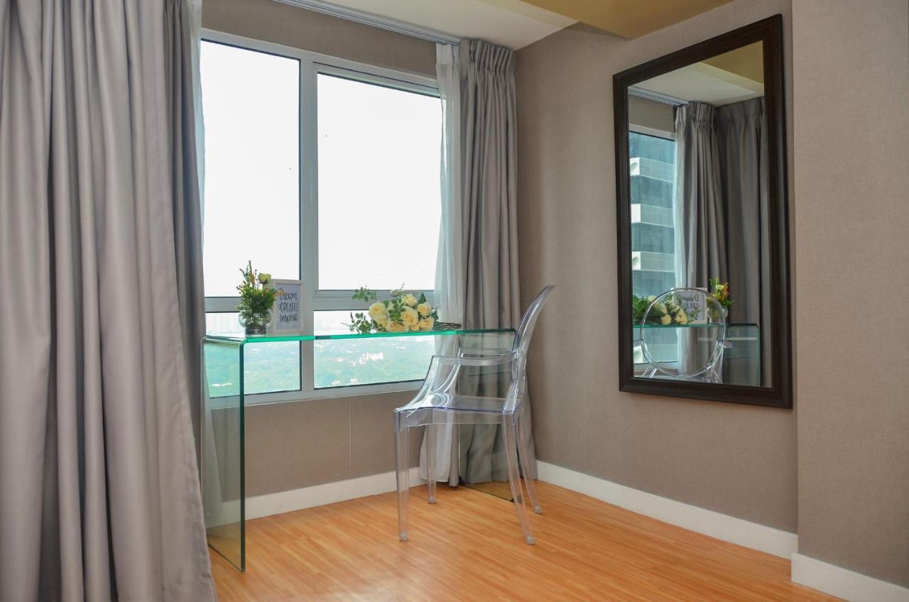 Oasis Regency @ Fort Victoria Bgc 따구익 외부 사진