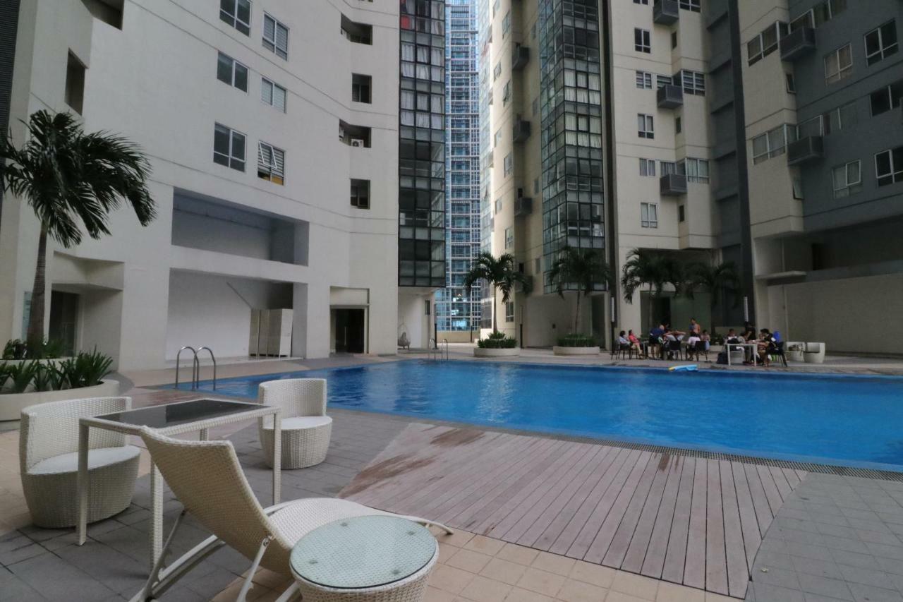 Oasis Regency @ Fort Victoria Bgc 따구익 외부 사진